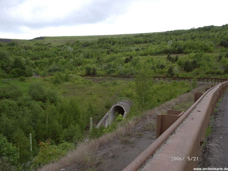 Datei:Ewald Halde Hoheward 0605210003.JPG