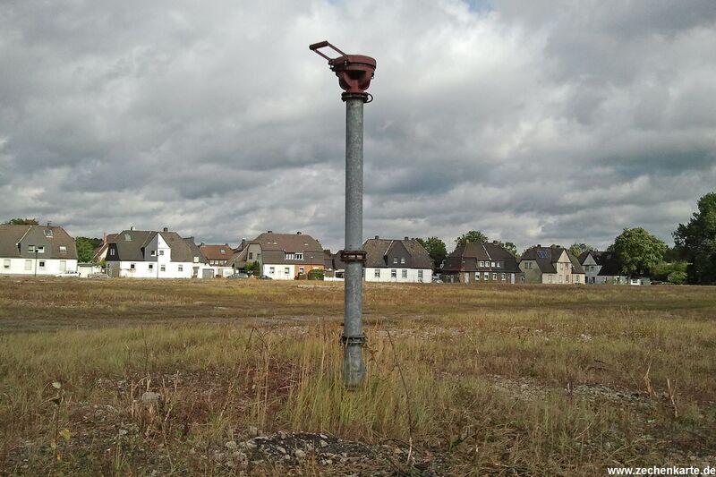 Datei:Victoria 2 Protegohaube 2.jpg