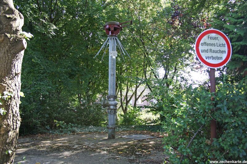 Datei:Zollern Ostschacht Protegohaube.JPG