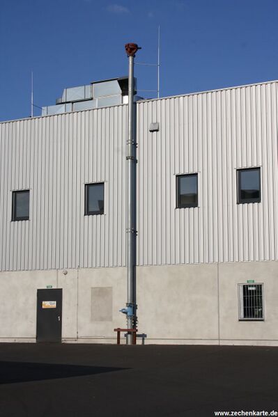 Datei:Kaiserstuhl I 3 Protegohaube.JPG